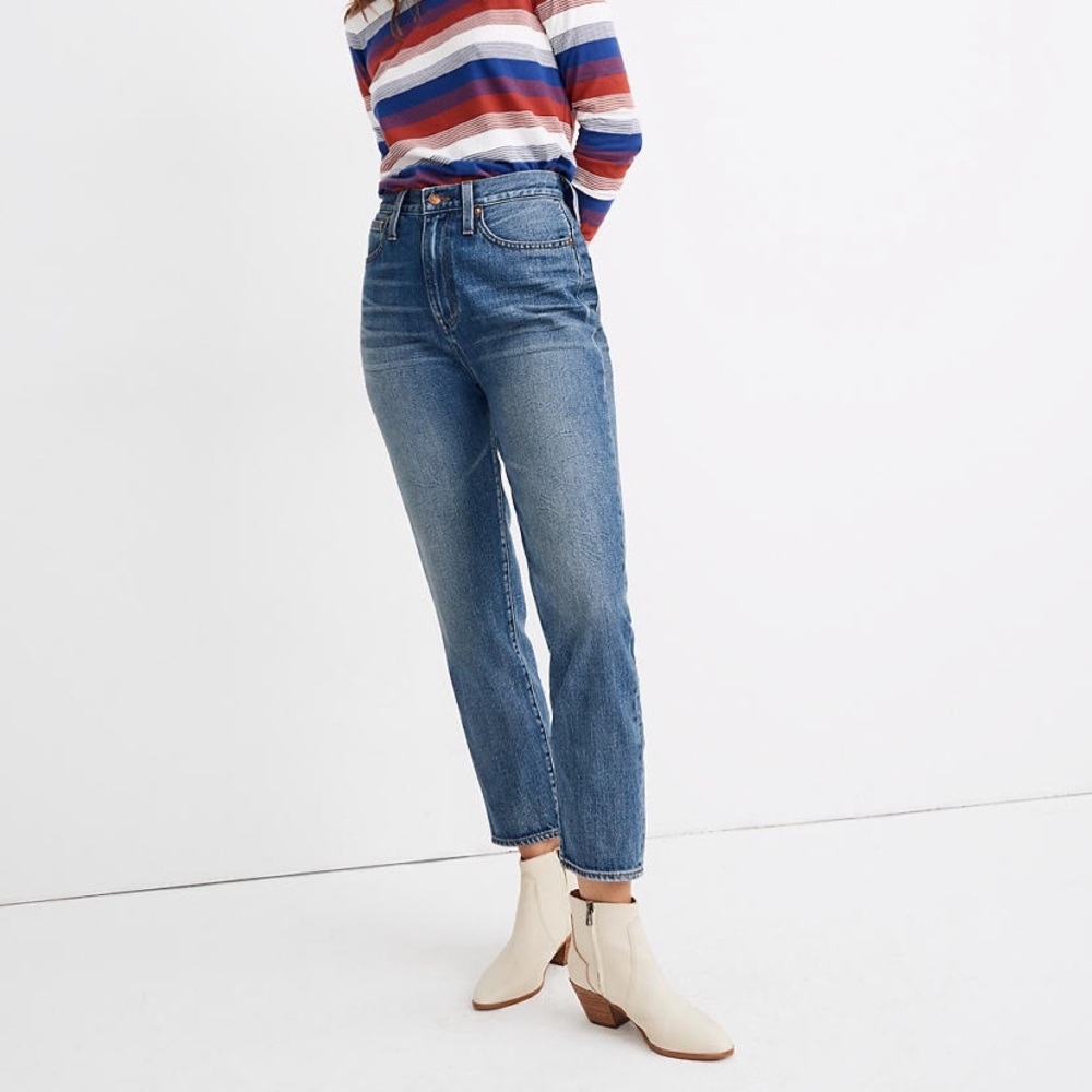 Madewell The Mom Jean in Downey Wash size 30